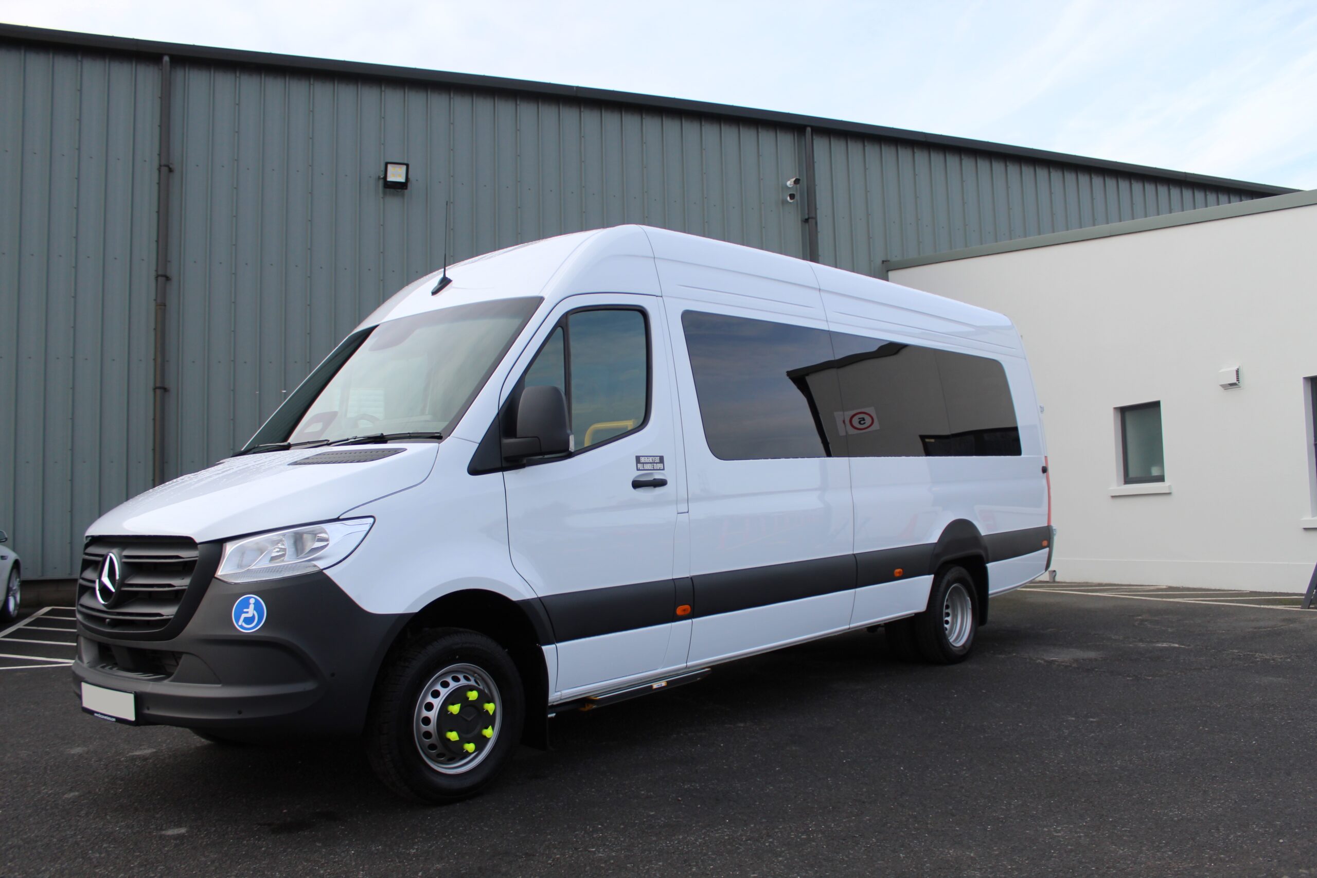 Accessible Front Entry 17 Seat Minibus