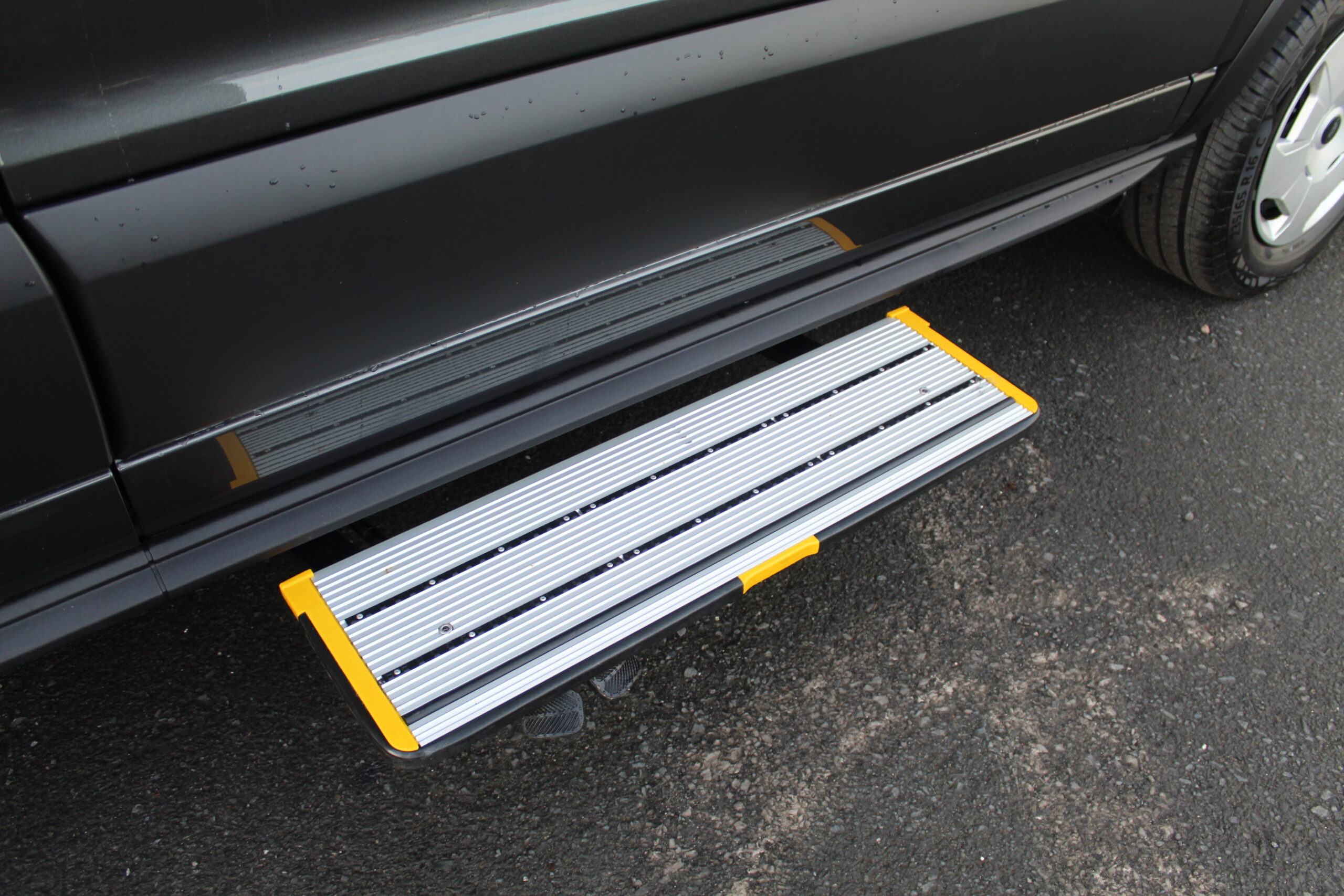 Ford Transit WAV - Exterior